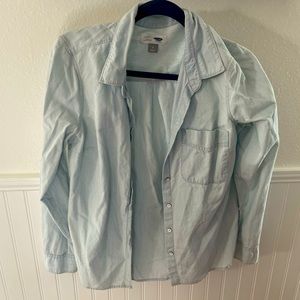 Old Navy Button Down size M